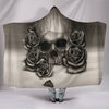 Skull And Roses - Hooded Blanket