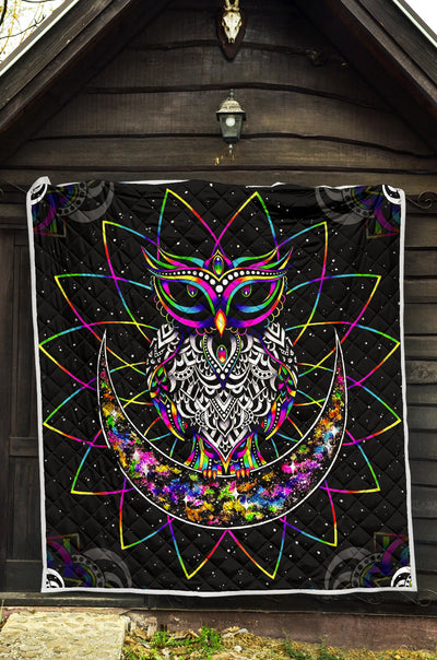 Colourful Owl - Premium Quilt